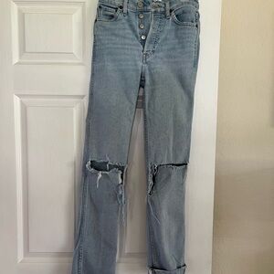 RE/DONE 80s Slim Straight Jeans in Blue and White